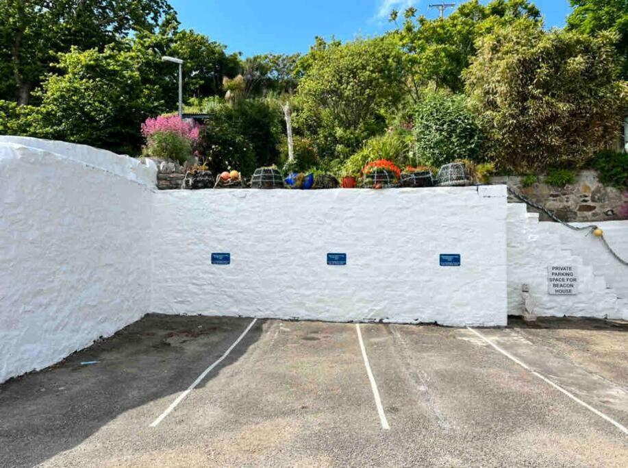 Luxury Modern Suite In Marazion With Parking 외부 사진