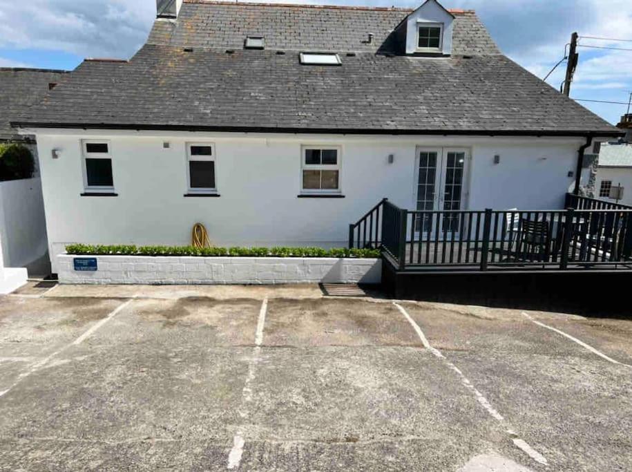 Luxury Modern Suite In Marazion With Parking 외부 사진